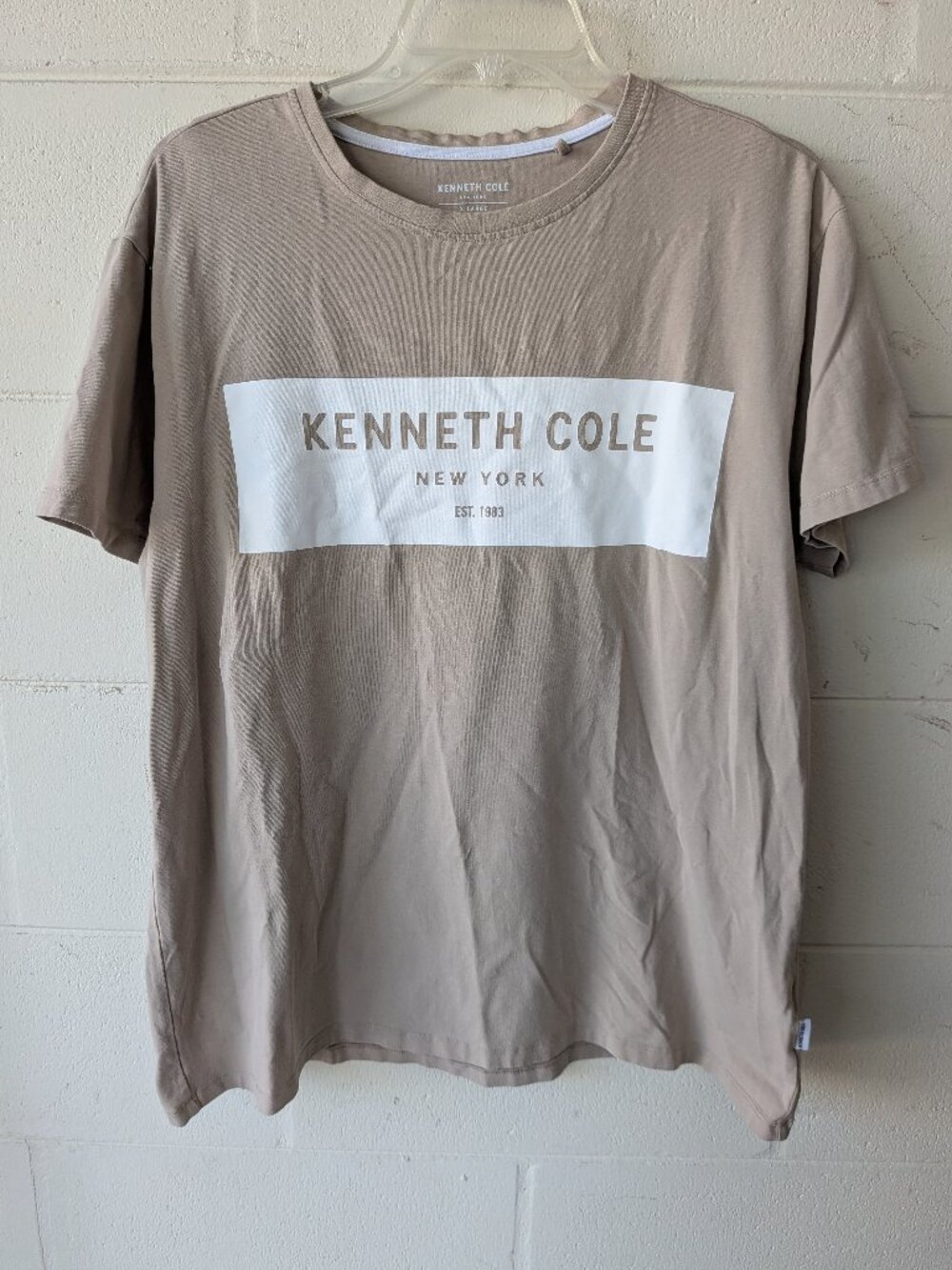 Kenneth Cole New York Beige Logo Graphic Tee Men's XL